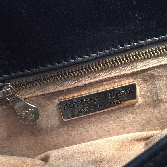 DESIGNER ▪️ VINTAGE BOTTEGA VENETA CROSSBODY - Picture 5 of 15